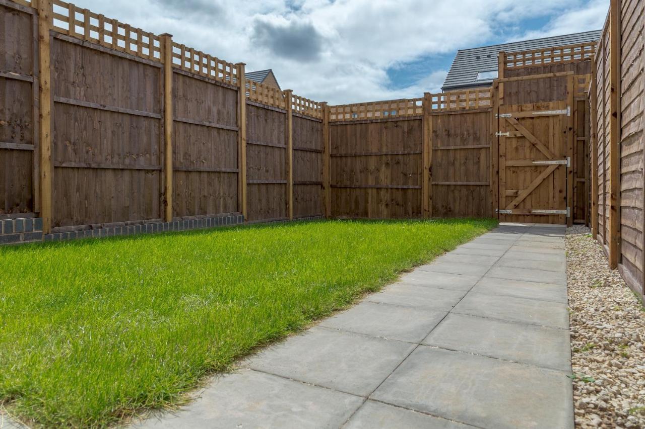 Pass The Keys Cheerful 4 Bed Central Townhouse Garden & Parking Villa Birmingham Exteriör bild